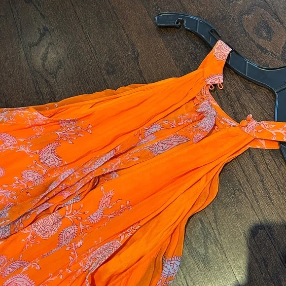 NWT Hemant & Nandita Women’s Bright Orange Dress with Floral Accents Size Medium - Picture 5 of 10